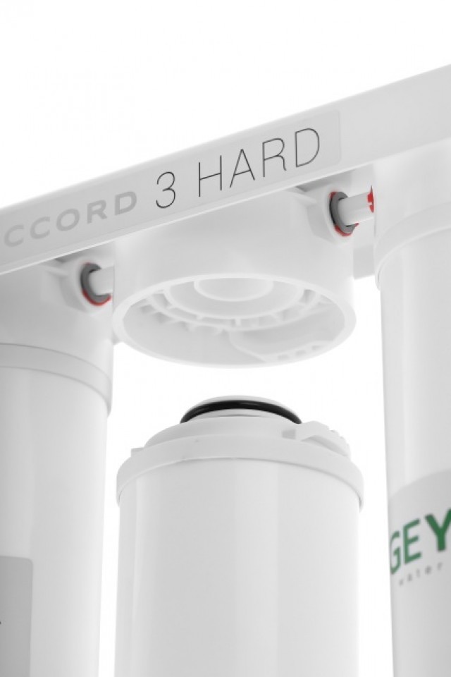 Проточный фильтр Гейзер Accord 3 Hard