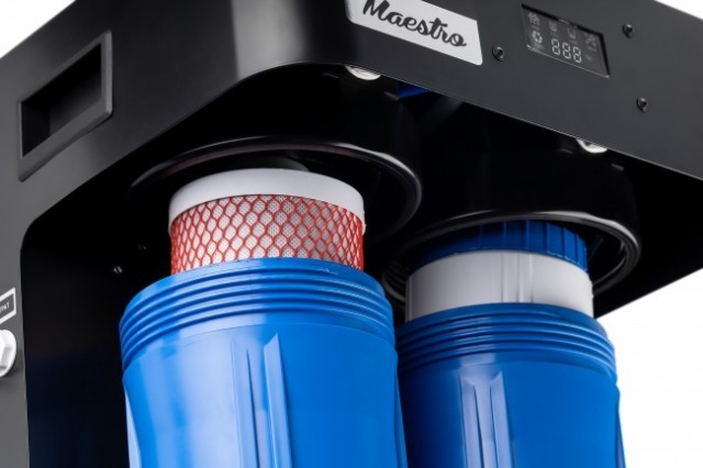 Система обратного осмоса Гейзер Маэстро 4000